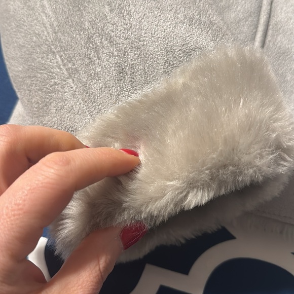 Euc gray faux fur and suede moto jacket medium - Picture 4 of 5